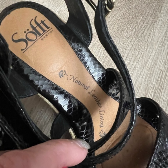 Söfft Black Leather Wedge Sandals with Ankle Closure - Picture 9 of 11